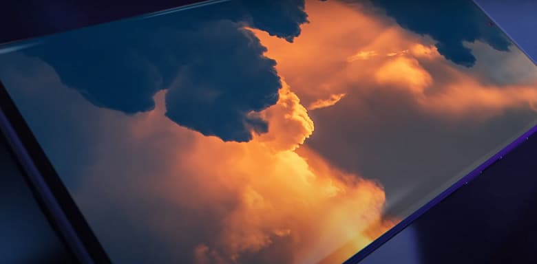 GPU Xclipse на базе AMD RDNA2, трассировка лучей, 144 Гц, HDR10+, до 10 Гбит/с, 200 Мп. Samsung демонстрирует новую однокристальную систему Exynos 2200 в официальном видео