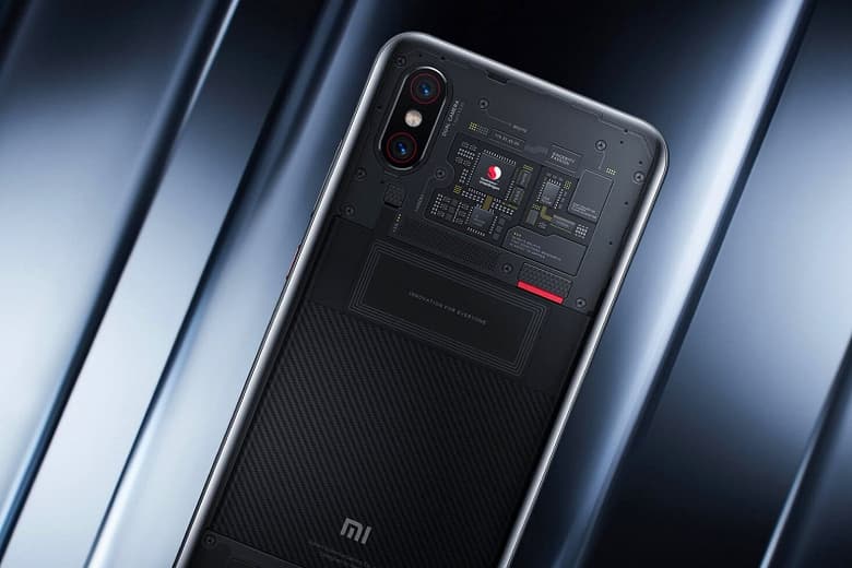 Четырёхлетний флагман Xiaomi Mi 8 Pro получил обновление MIUI в России