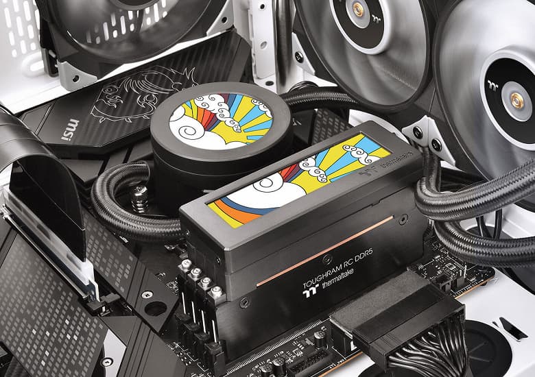Компания Thermaltake представила модули памяти Toughram RC DDR5