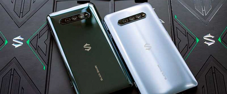 6,8-дюймовый AMOLED QHD+, 144 Гц, Snapdragon 8 Gen 1, 120 Вт, Android 12 и JOYUI. Таким будет Black Shark 5 Pro