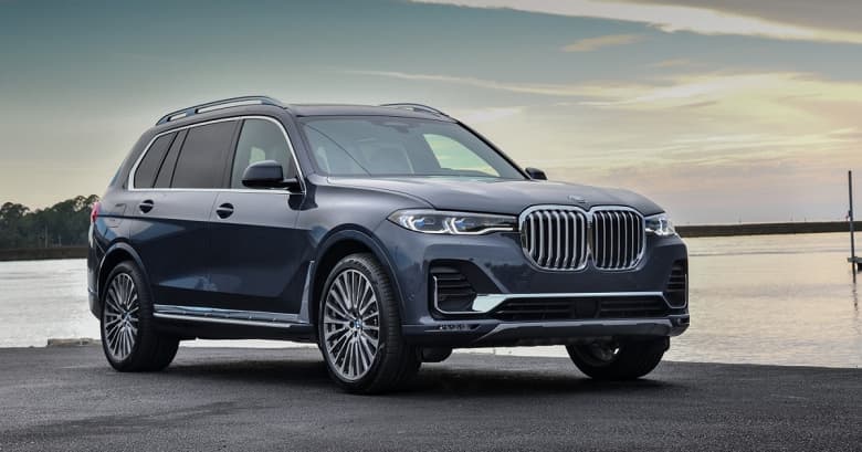 В России обожают внедорожники и кроссоверы, но только не в Чечне или Ингушетии В России обожают внедорожники и кроссоверы, но только не в Чечне или Ингушетии