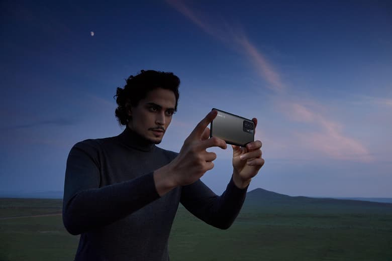 108 Мп, AMOLED, 120 Гц, 5000 мА·ч и 67 Вт. Всего три дня Xiaomi Mi 11T предлагается заметно дешевле в России