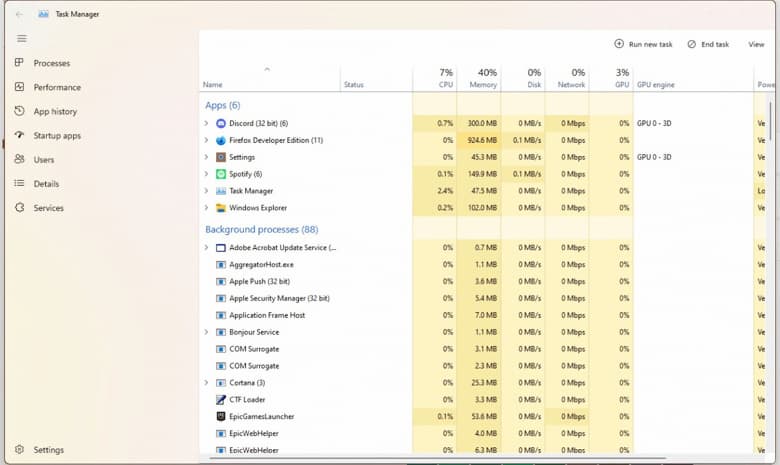 В Windows 11 появился совершенно новый диспетчер задач. Без вкладок, с темной темой оформления и закругленными уголками