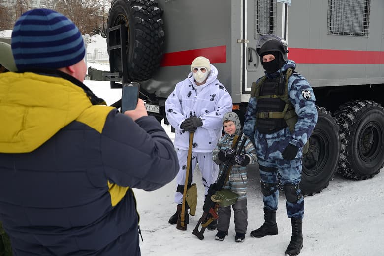 Через систему ЭРА-ГЛОНАСС на автомобиле теперь можно вызвать Росгвардию