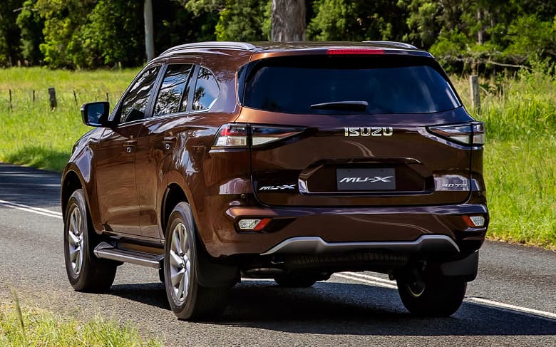 190 л.с., клиренс 235 мм и возможность преодоления брода до 800 мм: рамный внедорожник Isuzu Mu-X могут собирать в России