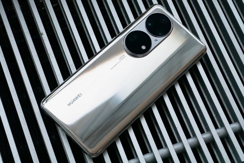 Лучший в мире камерофон Huawei P50 Pro представлен в России: цена и начало приёма предзаказов