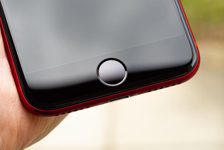 Совершенно новый iPhone 2022 модельного года за 300 долларов? Такую цену приписывают iPhone SE 3 Совершенно новый iPhone 2022 модельного года за 300 долларов? Такую цену приписывают iPhone SE 3