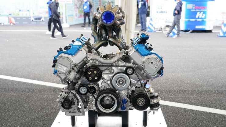 Toyota и Yamaha делают 5,0-литровый водородный двигатель V8 мощностью 450 л.с.