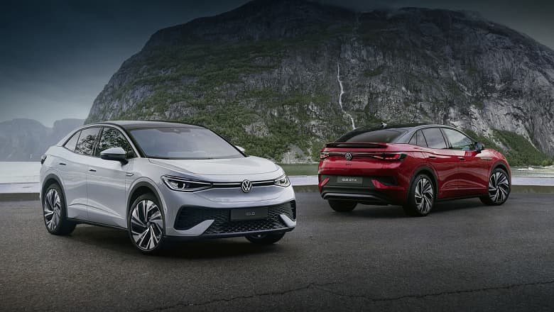 Запас хода 520 км, полный привод, 295 л.с. и разгон от 0 до 100 км/ч за 6,3 с в исполнении Volkswagen. Электрические кроссоверы ID.5 и ID.5 GTX запущены в производство