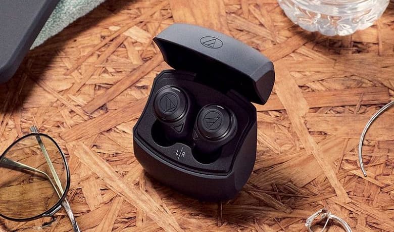 Шумоподавление и 50 часов автономно за 0. Audio-Technica представила беспроводные наушники ATH-CKS50TW