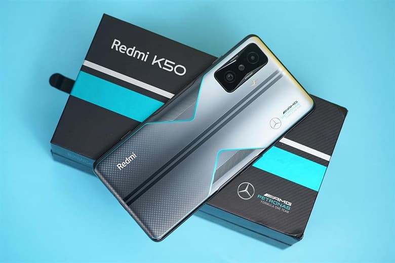 Первая распаковка и живые фото новейших Redmi K50 Gaming Edition и Champion Edition