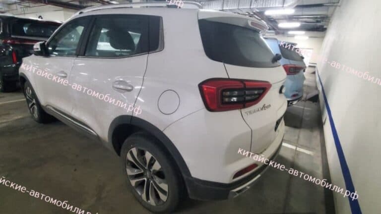 Кроссовер Chery Tiggo 4 Pro появился в России: первые фото и подробности