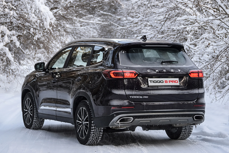Большой семейный кроссовер Chery Tiggo 8 Pro впервые подорожал в России. Также ощутимо подняли цены на Tiggo 4 и Tiggo 7 Pro
