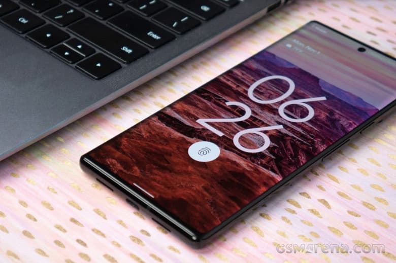 Владельцы Google Pixel 6 и Pixel 6 Pro не могут использовать сканер отпечатков пальцев после замены экрана