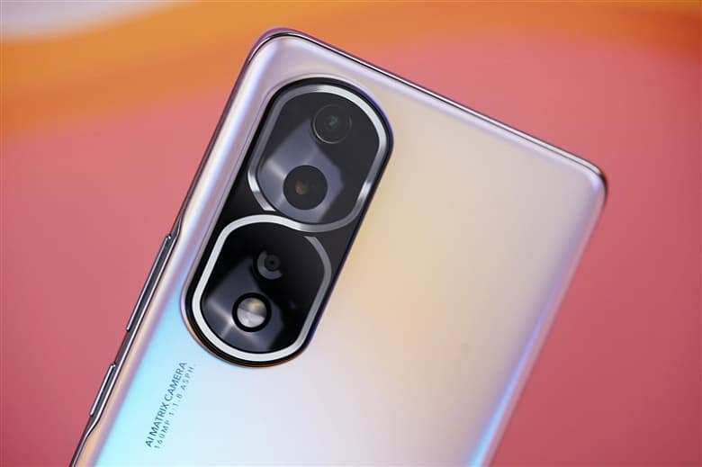 Так снимает 160-мегапиксельный флагман Honor среднего уровня. Много фото, сделанных на камеру Honor 80 Pro