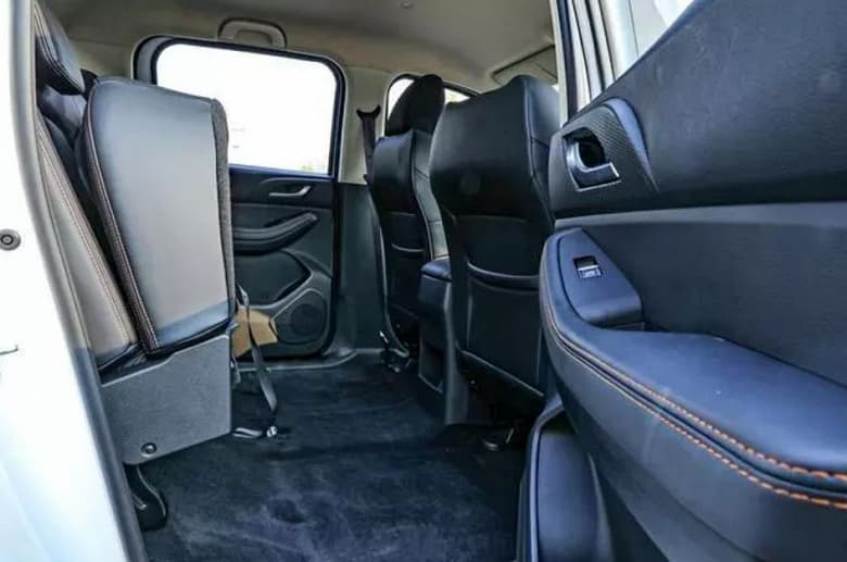 Полезная «калория». В Китае стартовали продажи большого пикапа BAW Calorie, за него просят всего 9750 долларов