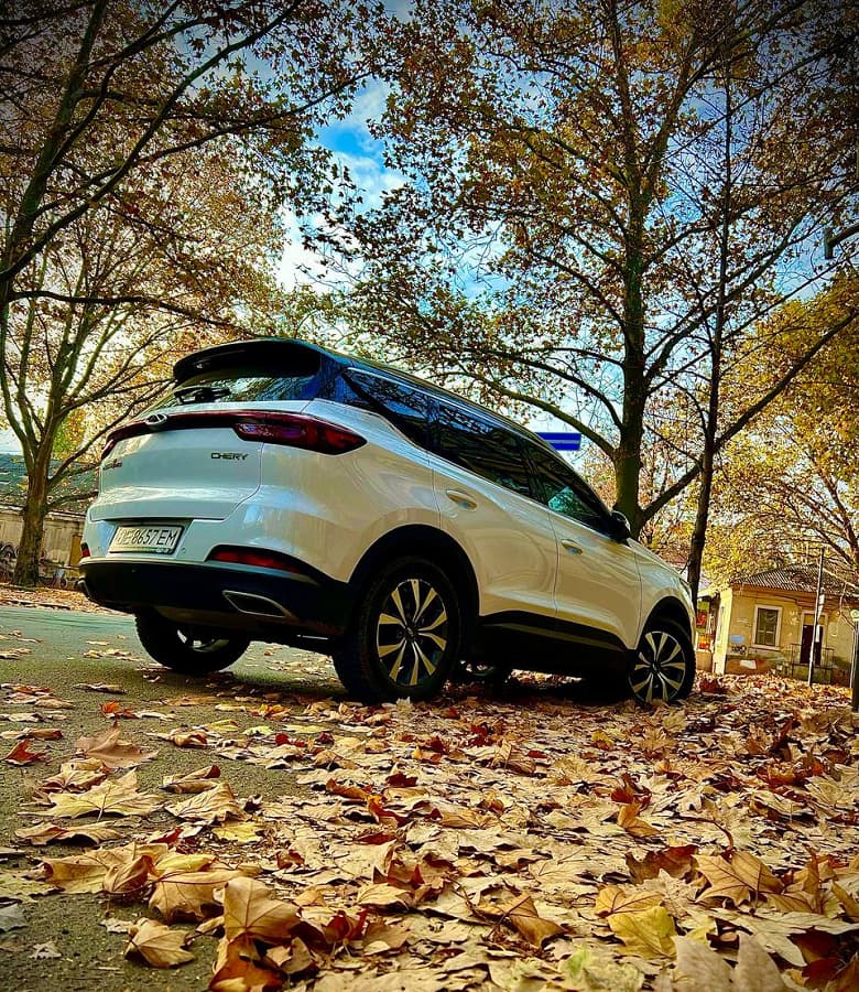 В этом китайские бренды уже сильно опережают Lada: опубликован рейтинг самых продаваемых машин с «автоматом» в России