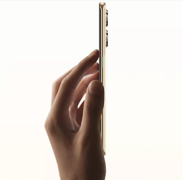 Тоньше iPhone 14, но с аккумулятором 4500 мА·ч. Oppo знает, чем привлечь покупателей, ведь за Reno9 уже выстроилась очередь из 250 тысяч человек