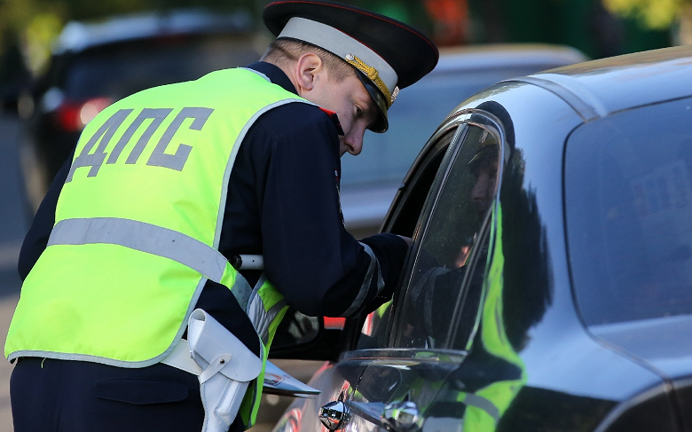 Электронные водительские права теперь можно предъявить ГИБДД прямо из «ВКонтакте»