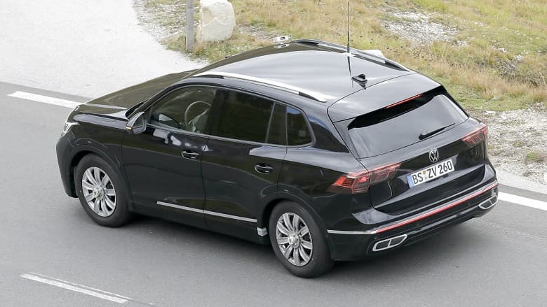 Это Volkswagen Tiguan следующего поколения. Новинку без камуфляжа увидели на дорогах общего пользования