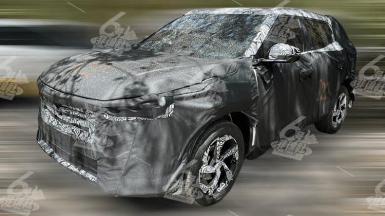 Совершенно новый Geely Coolray ещё не доехал до России, а в Китае уже тестируют новое поколение популярного кроссовера