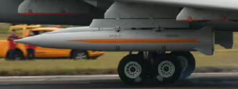 СМИ: Китай привез на выставку Airshow China 2022 гиперзвуковую ракету, напоминающую российскую «Кинжал», чтобы предостеречь США