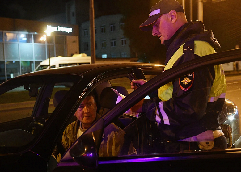 Водителей больше не будут лишать прав и штрафовать за употребление лекарств, не относящиеся к психотропным и наркотическим