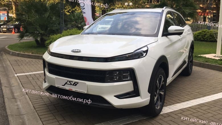 1 декабря в России представят еще один кроссовер. Состоится официальная премьера JAC JS6 – «старшего брата» «Москвича 3»