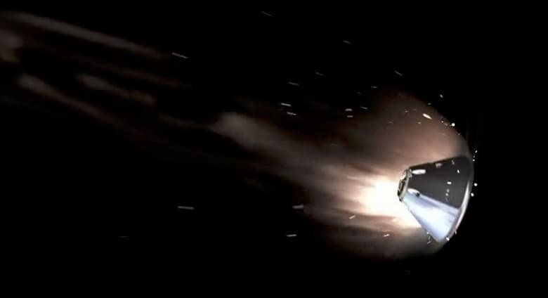 «Последний раз такое было возможно в 1972 году в ходе миссии «Аполлон»». NASA показало, как выглядит Земля из космоса с борта космического корабля, движущегося на скорости 8850 км/ч