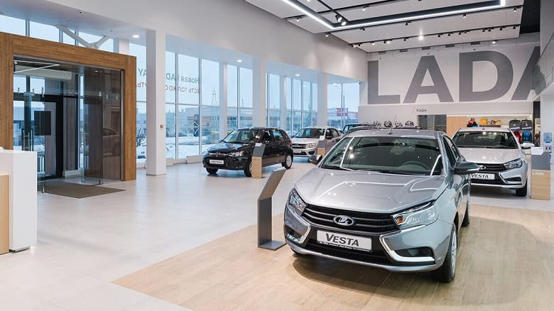 Стало известно, почему цены на новые Lada в Казахстане ниже, чем в России