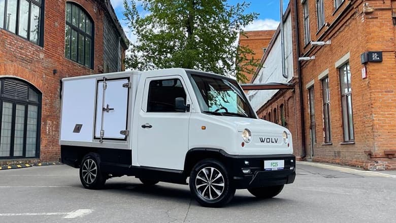 В России начались продажи электрогрузовика WOLV FC25. Названы цены