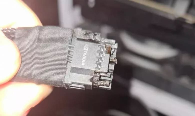 Этого следовало ожидать. На Nvidia подают в суд за оплавляющиеся разъемы в GeForce RTX 4090