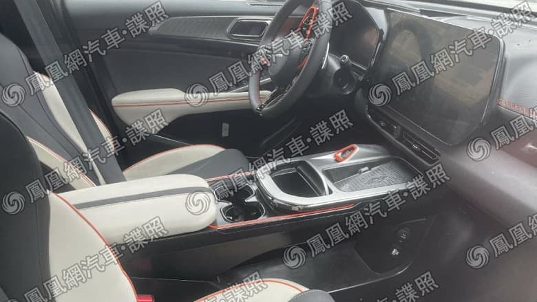 Последняя новинка Haval в этом году. Загадочный кроссовер Haval A07 показали на живых фото Последняя новинка Haval в этом году. Загадочный кроссовер Haval A07 показали на живых фото