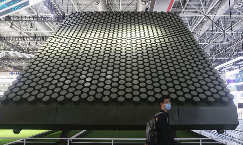 Китай впервые представил 10-метровый космический радар Китай впервые представил 10-метровый космический радар