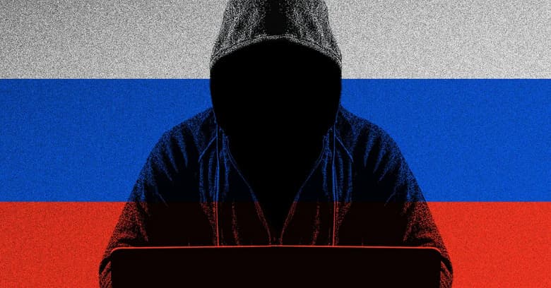 В Канаде арестовали россиянина, подозреваемого в крупнейших в мире хакерских атаках. У него изъяли оружие, 8 компьютеров и 32 жестких диска