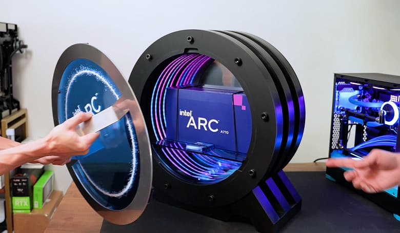 Intel выпустила видеокарты Arc и сразу о них забыла? Адаптеров практически нет в продаже ни в США, ни в Европе, а имеющиеся переоценены