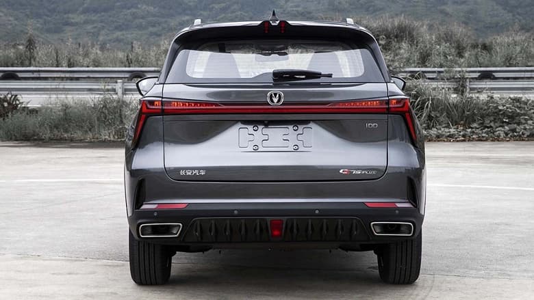 Кроссовер Changan CS75 второго поколения станет экономичнее – у него появится подзаряжаемая гибридная версия