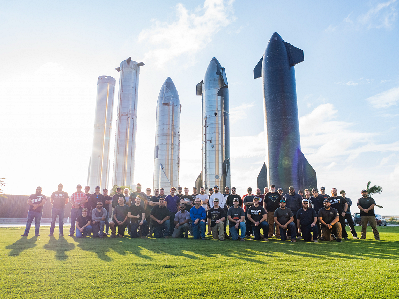 Первый орбитальный запуск Starship всё ближе: SpaceX призывает сотрудников переехать на космодрома за повышение зарплаты