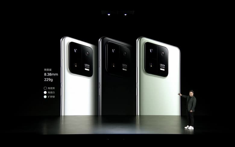 Экран OLED 2K, Snapdragon 8 Gen 2, камера Leica c дюймовым датчиком Sony, 4820 мА·ч, 120 Вт, IP 68. Представлен Xiaomi 13 Pro