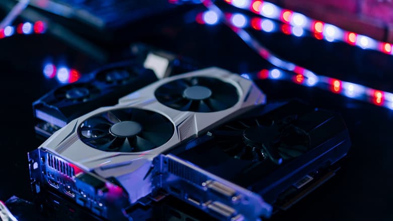 Видеокарты AMD всё ещё зачастую выгоднее, но дешевеют и GeForce. Адаптеры в Европе продолжают падать в цене Видеокарты AMD всё ещё зачастую выгоднее, но дешевеют и GeForce. Адаптеры в Европе продолжают падать в цене