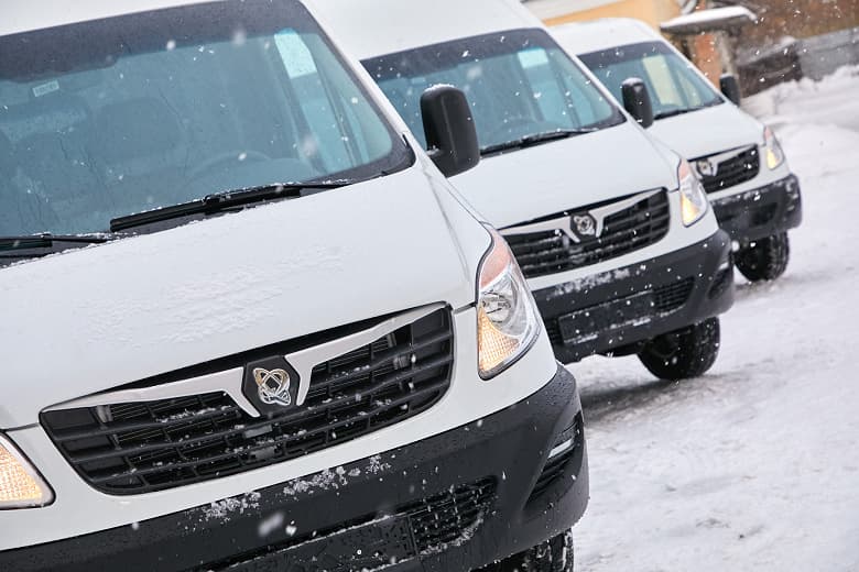 Вместо Ford Transit: первые автомобили Sollers переданы владельцам