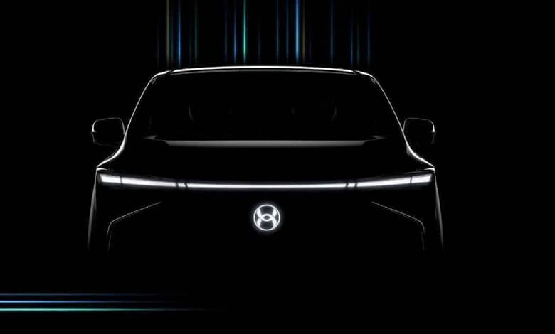 800 В, 200 км за 5 минут зарядки, две SoC Snapdragon 8155, распознавание машин на расстоянии 250 м — это новый минивэн Hycan 