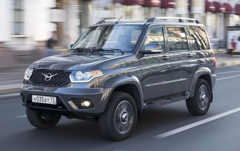 У УАЗа закончились «автоматы»? Прием заказов на «Патриот» и «Пикап» с АКПП приостановлен