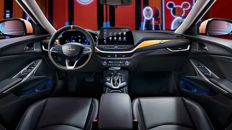 Новый конкурент Lada Vesta SW Cross, только мощнее и оснащен лучше. В продаже в РФ появились универсалы Chevrolet Menlo