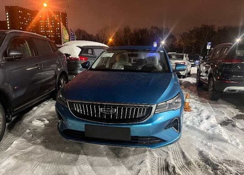 «Убийца Vesta» от Geely уже продают в Белоруссии. Сколько просят за новый седан Geely Emgrand 7 New?