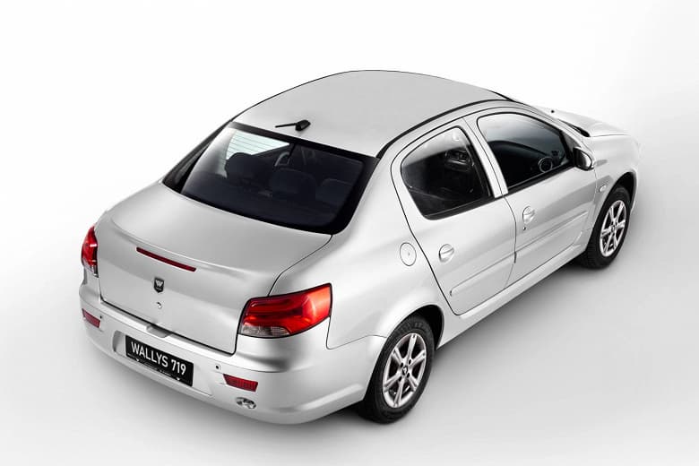 Представлен современный седан на базе Peugeot 206 SD образца 2005 года. Wallys 719 оценили в  000