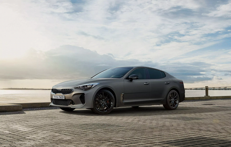 Представлен прощальный Kia Stinger Tribute Edition. Производство Stinger прекратится в 2023 году