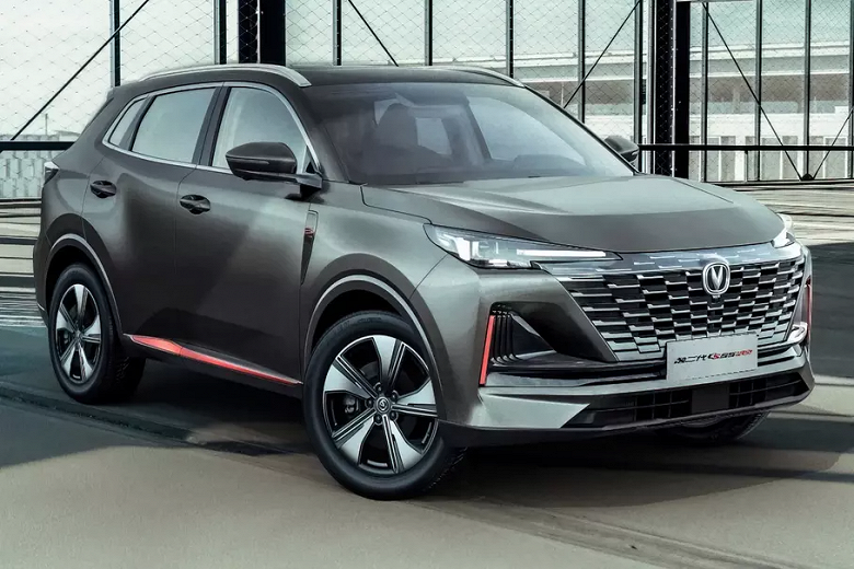 Продажи нового кроссовера Changan CS55 Plus стартовали в России
