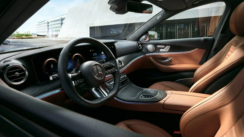 Бывшие российские заводы Toyota и Mercedes-Benz скоро могут начать производство Бывшие российские заводы Toyota и Mercedes-Benz скоро могут начать производство