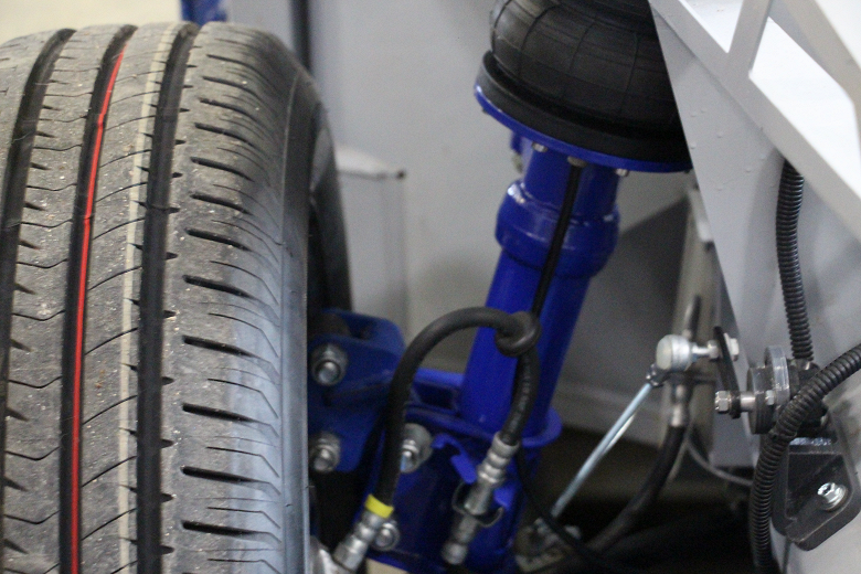 Для родстера «Крым» создана российская пневмоподвеска